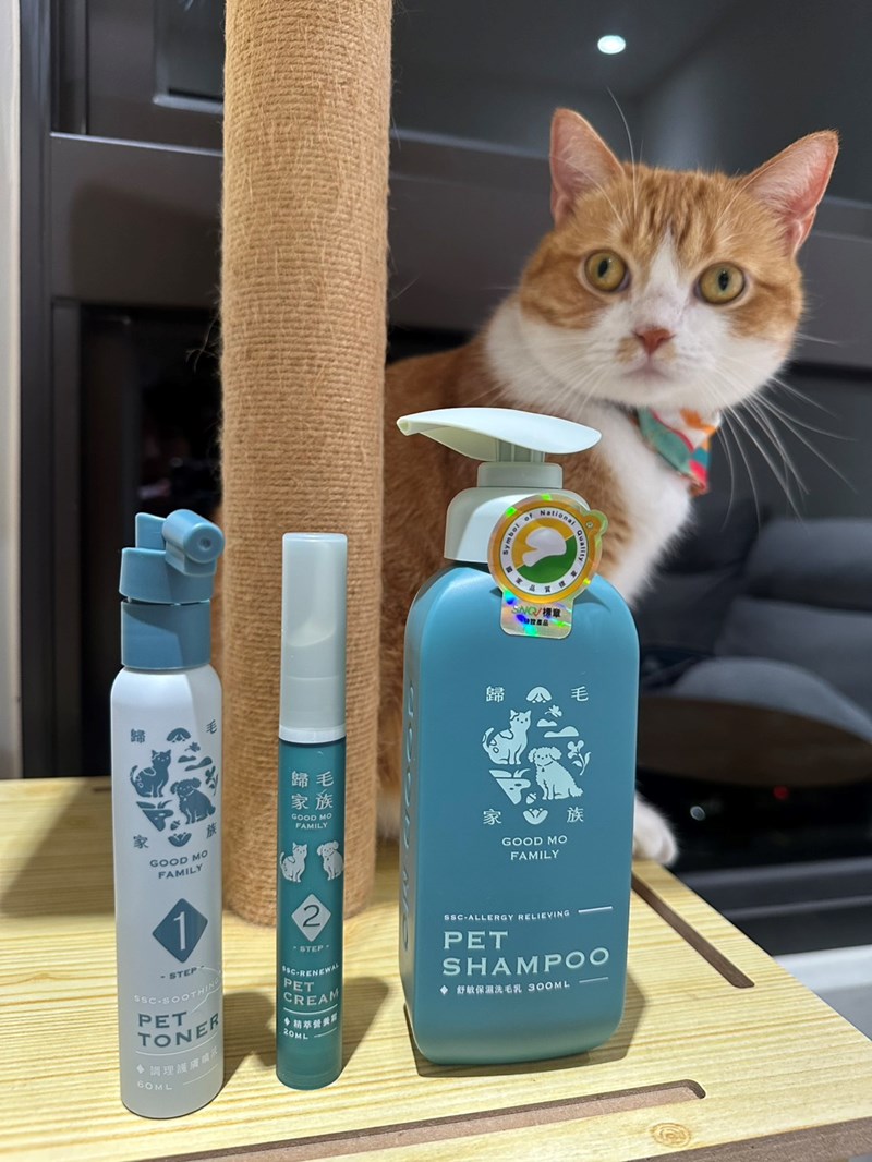 女人知己試用大隊,口碑行銷,部落客行銷,Goodmofamily歸毛家族 寵物肌膚救星組,歸毛家族 寵物肌膚救星,舒敏保濕洗毛乳,護膚噴液,精萃營養霜,博士30年生技專業,給足皮膚營養保護力,無抗生素 無類固醇,神經醯胺,19種綜合胺基酸,榮獲SNQ國家認證,上萬毛爸媽見證,3週幫助皮膚健康,NO.1寵物肌膚口碑霸主,寵物第一護膚領導品牌